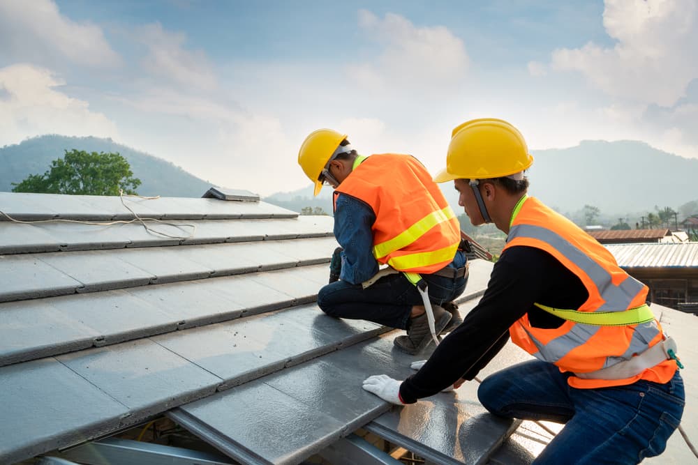 roof repair in East Oakdale CA